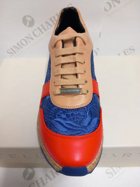 BOXED PAIR OF STELLA MCCARTNEY SPORTS SHOE SIZE 35