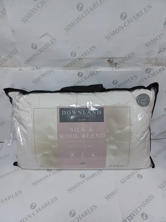 DOWNLAND SILK & WOOL BLEND PILLOW 