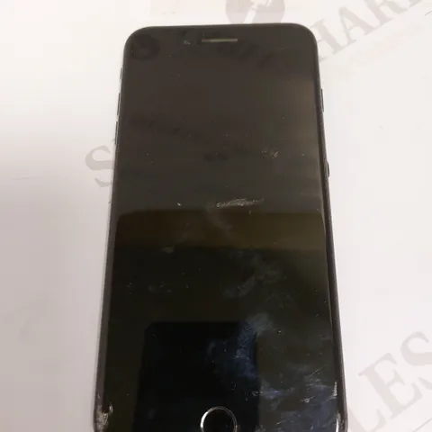 APPLE IPHONE 7 PLUS - BLACK