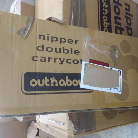 BOXED NIPPER DOUBLE CARRYCOT