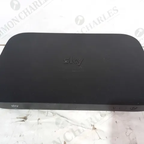 SKY Q BOX ES340D8