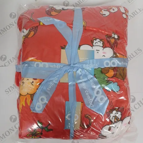 THE OODIE HOODED FLEECE LINED BLANKET IN RED