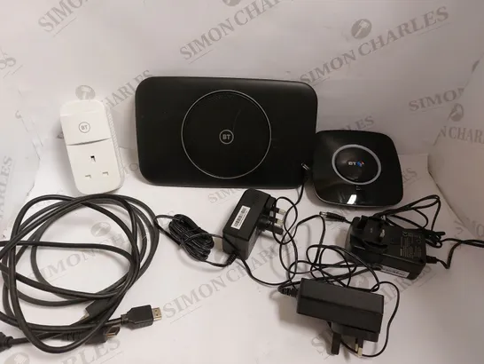 BOX OF APPROX 5 BT ITEMS TO INCLUDE BT SMART HUB 2, BT YOUVIEW BOX AND BT MINI CONNECTOR V2