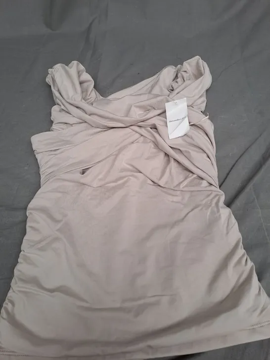 ABERCROMBIE & FITCH BEIGE SHORT DRESS - SMALL