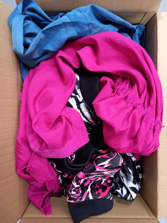 BOX OF APPROXIMATELY 10 ITEMS OF CLOTHING IN VARIOUS STYLES AND SIZES, TO INCLUDE JULIEN MACDONALD, BADGELY MISCHKA, ETC