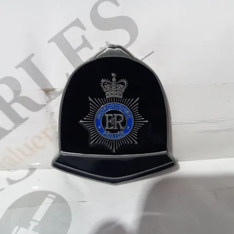 BEDFORDSHIRE POLICE COLLECTIBLE COMMEMORATIVE COIN