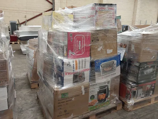 PALLET OF APPROXIMATELY 20 UNPROCESSED RAW RETURN HOUSEHOLD AND ELECTRICAL GOODS TO INCLUDE;