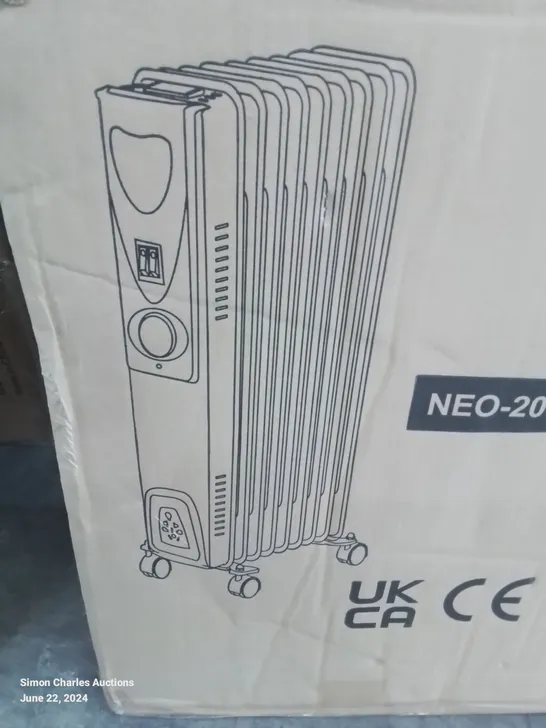 BOXED BLACK ELECTRIC HEATER 