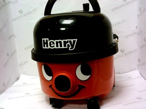 NUMATIC HENRY COMPACT HVR 160-11 BAGGED CYLINDER VACUUM