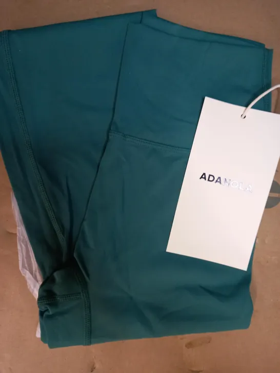 ADANOLA ULTIMATE LEGGINGS IN HUNTER GREEN SIZE S