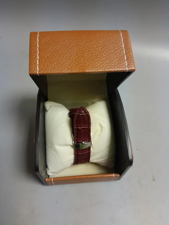 BOXED LADIES LA BANUS WRISTWATCH