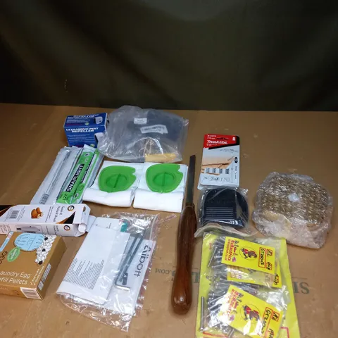 LOT OF ASSORTED HOUSEHOLD ITEMS TO INCLUDE HOOVER BAGS, TOOLS AND SCREWS