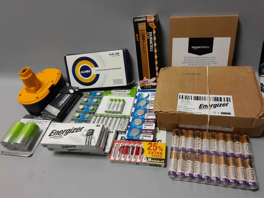 LOT OF BATTERYS TO INCLUDE DURACELL AA24, ETC