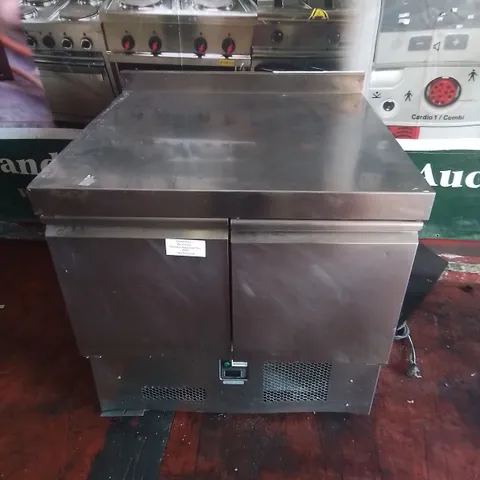 COMMERCIAL KTAR 9/02 BT COOLED FOOD PREP COUNTER 