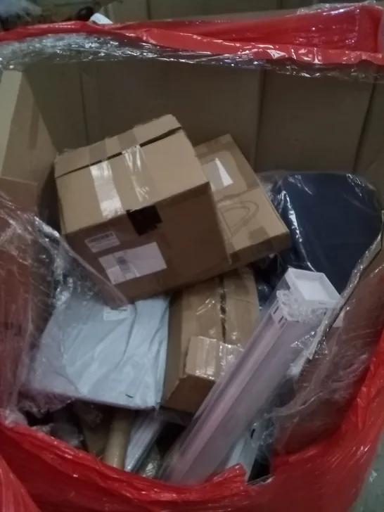 PALLET OF ASSORTED ITEMS INCLUDING AIR COOLER, KITCHEN FAUCET, TOILET SEAT, VENETIAN BLIND, PORTABLE WARDROBE 