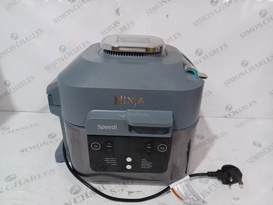 BOXED NINJA SPEEDI 10-IN-1 5.7L RAPID-COOKER & AIR FRYER ON400UK