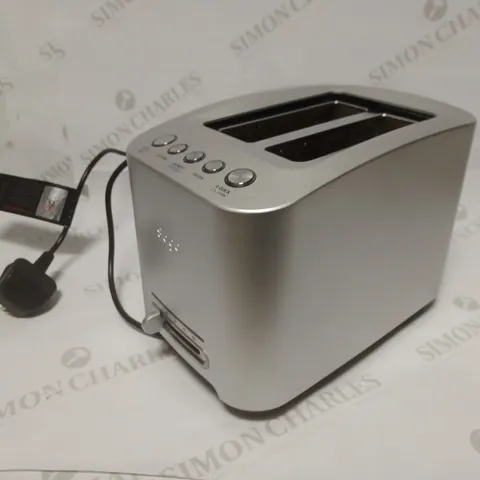 SAGE THE SMART TOASTER BTA825UK