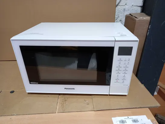 PANASONIC WHITE MICROWAVE 