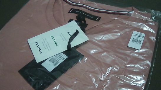 BAGGED TOMMY HILFIGER SLIM FIT TEE IN MINERALIZE - L