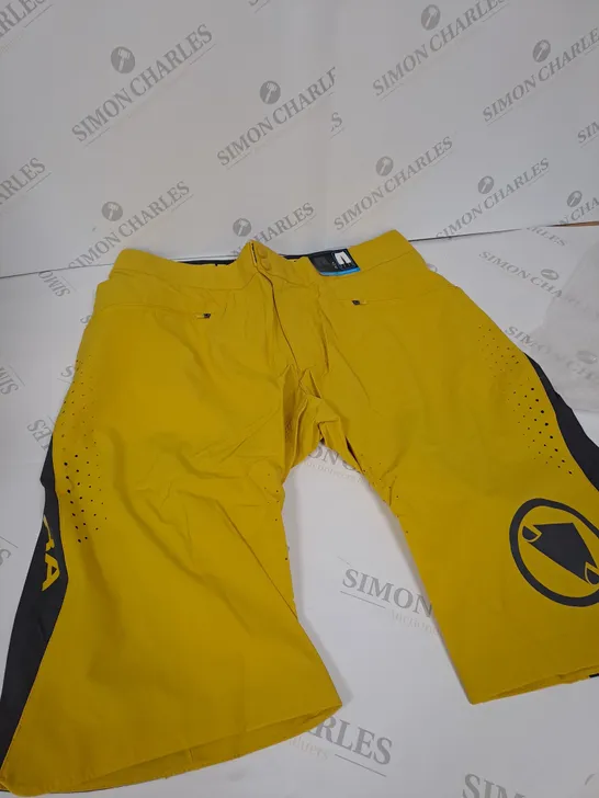 ENDURA SINGLETRACK LITE SHORT - SAFFRON