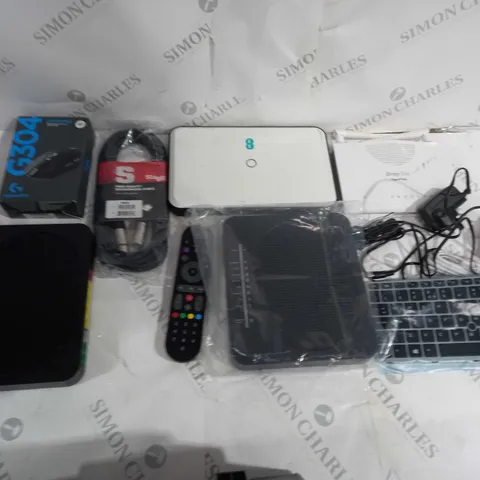 APPROXIMATELY 10 ASSORTED HOUSEHOLD GOODS TO INCLUDE G304 MOUSE, MICROPHONE CABLE, AND EE SMART ROUTER ETC.