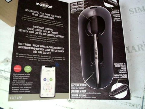 LOT OF 4 MASTRAD, MEAT IT SMART COOKING THERMOMETER