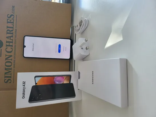 BOXED SAMSUNG GALAXY A32 128GB ANDROID SMART PHONE - AWESOME BLACK