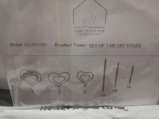 BRAND NEW BOXED SET OF THREE HEART METAL GARDEN STAKES