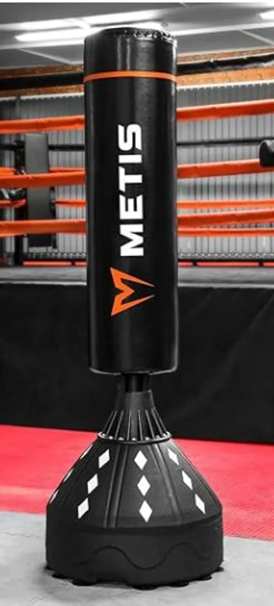 BOXED METIS FREESTANDING PUNCHING BAG