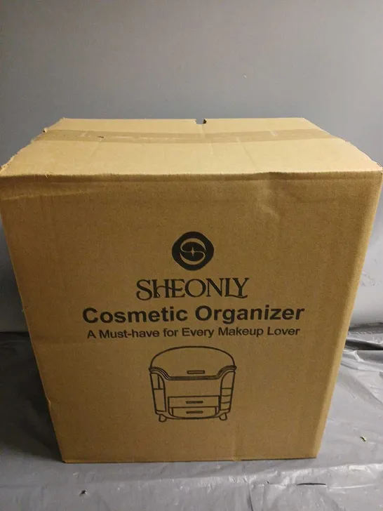 BOXED SHEONLY COSMETIC ORGANIZER IN GREEN