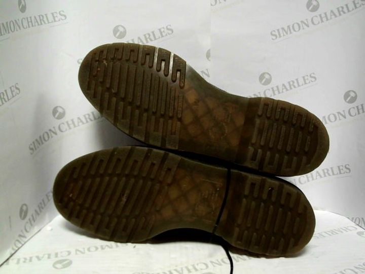 dr martens smart shoes