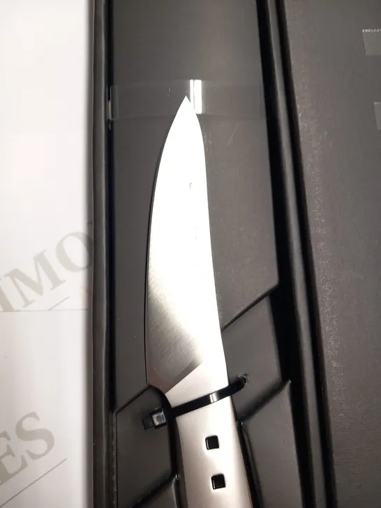 BRAND NEW BOXED SHA RA KU MONO MOLYBDENUM VANADIUM STEEL 18-8 STAINESS STEEL FJ-08 13CM TOMATO KNIFE