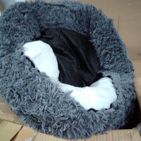 COZEE PAWS ODOUROLOGY FLUFFY ROUND PET BED - SMALL, CHARCOAL