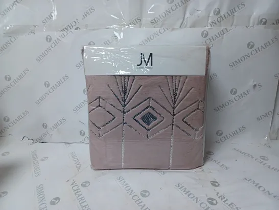 BOXED OUTLET JM BY JULIEN MACDONALD ART DECO REVERSIBLE FAUX FUR THROW IN DUSKY PINK 