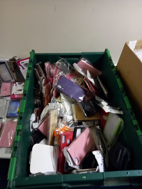 BOX OF APPROXIMATELY 70 ASSORTED MOBILE PHONE CASES