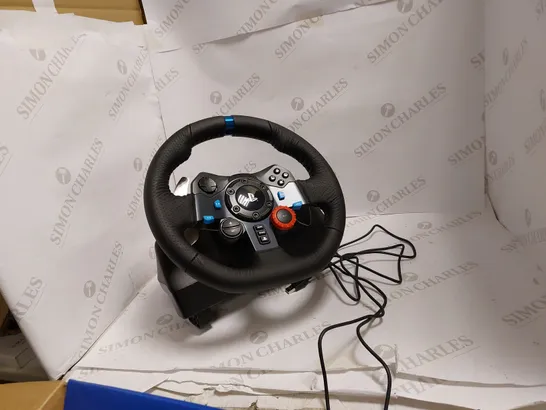 LOGITECH G29 DRIVING FORCE GAMING STEERING WHEEL 