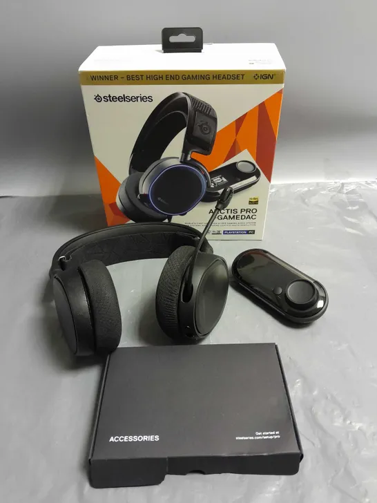 BOXED STEELSERIES ARCTIS PRO +GAMEDAC GAMING HEADSET IN BLACK