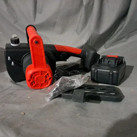 BRUSHLESS CHAINSAW 