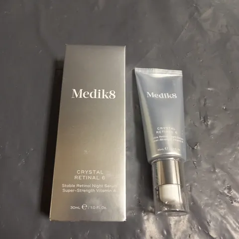 BOXED MEDIK8 CRYSTAL RETINAL 6 NIGHT SERUM 30ML