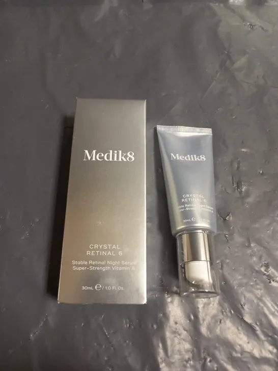 BOXED MEDIK8 CRYSTAL RETINAL 6 NIGHT SERUM 30ML