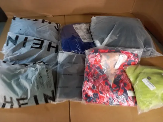 LARGE QUANTITY OF ASSORTED BAGGED CLOTHING ITEMS 