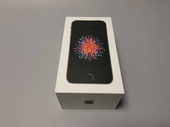 BOXED APPLE IPHONE SE SMARTPHONE 