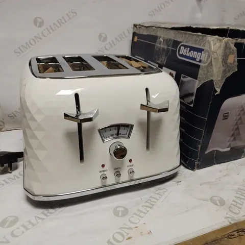 DE'LONGHI BRILLANTE CTJ4003W 4-SLICE TOASTER - WHITE