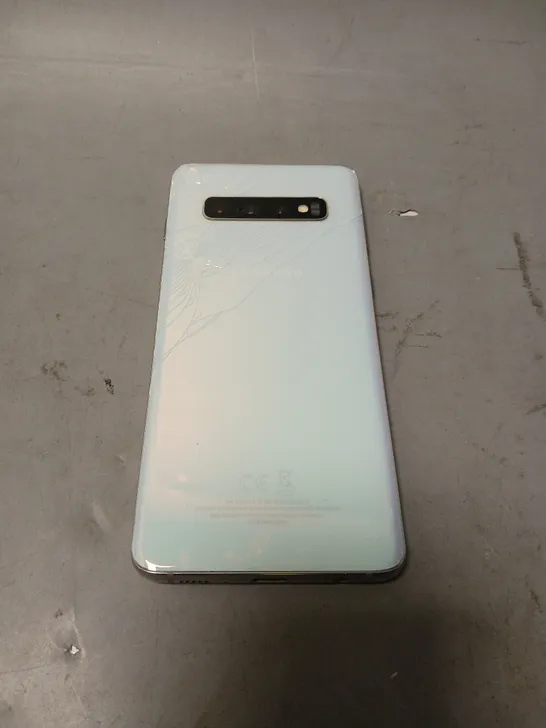 SAMSUNG GALAXY S10 SMARTPHONE