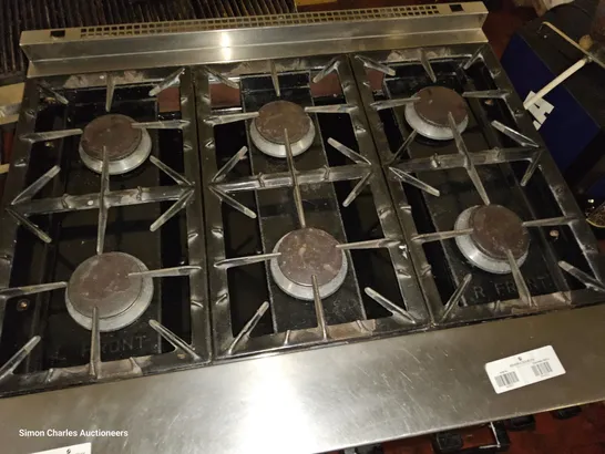 FALCON DOMINATOR SERIES 4 GAS RANGE WITH 6 BURNER HOB