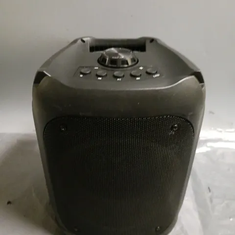 T-07 SPEAKER IN BLACK