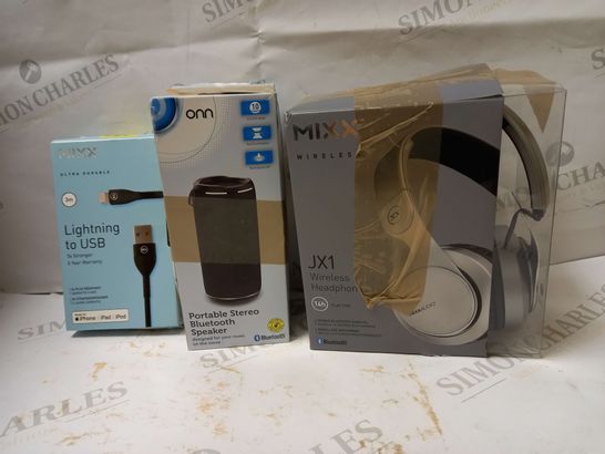 LOT OF 3 ASSORTED ELECTRICAL ITEMS TO INCLUDE USB CABLE, PORTABLE SPEAKER, WIRELESS HEADPHONES