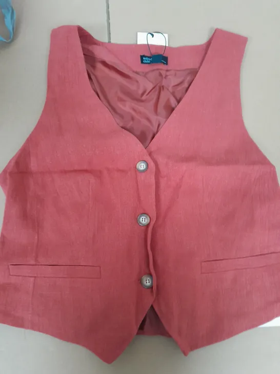 GUESS WAIST COAT & PANTS SET IN RED - SIZE UK 12