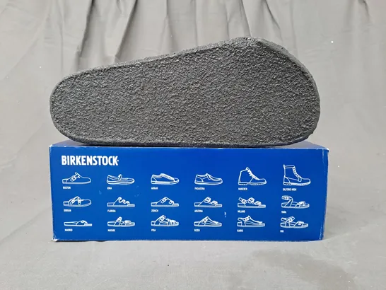 BOXED PAIR OF BIRKENSTOCK ZERMATT RIVET SHOES IN GREY UK SIZE 9