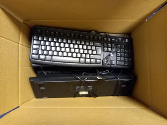 LOT OF APPROXIMATELY 12 ASSORTED KEYBOARDS TO INCLUDE DELL WIRED KEYBOARD (KB1421), HP WIRED KEYBOARD (KU-03316), LOGITECH WIRED KEYBOARD (K120), ETC